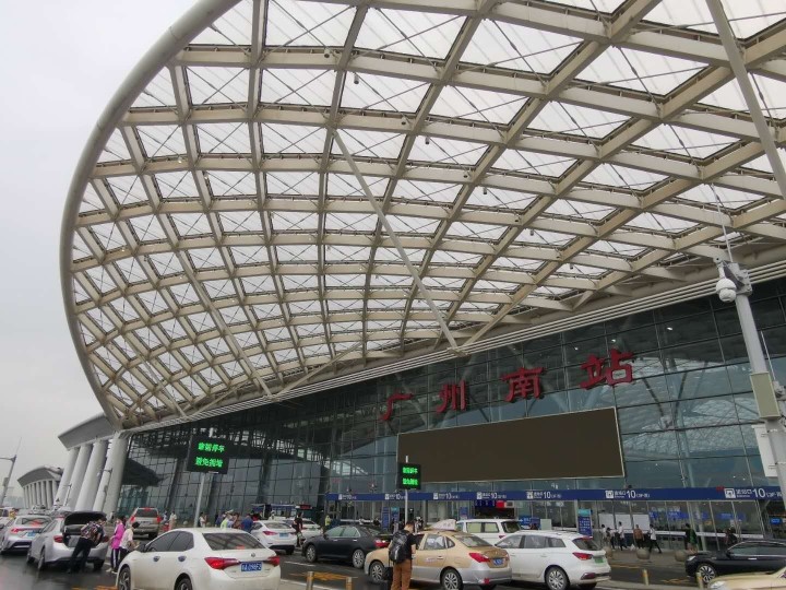 罗湖口岸深圳北约车接送