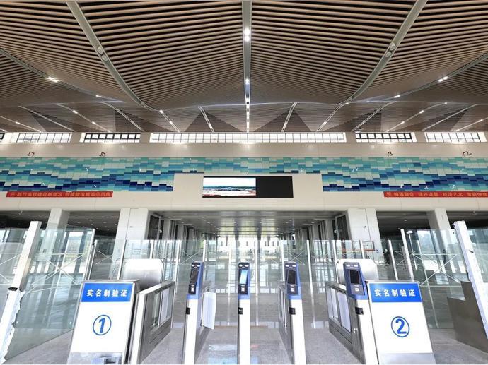 罗湖口岸深圳北预约车接送